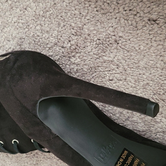 Zigi Girl Thigh High Boot - Picture 7 of 8